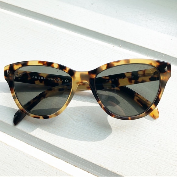 prada tortoise shell cat eye glasses
